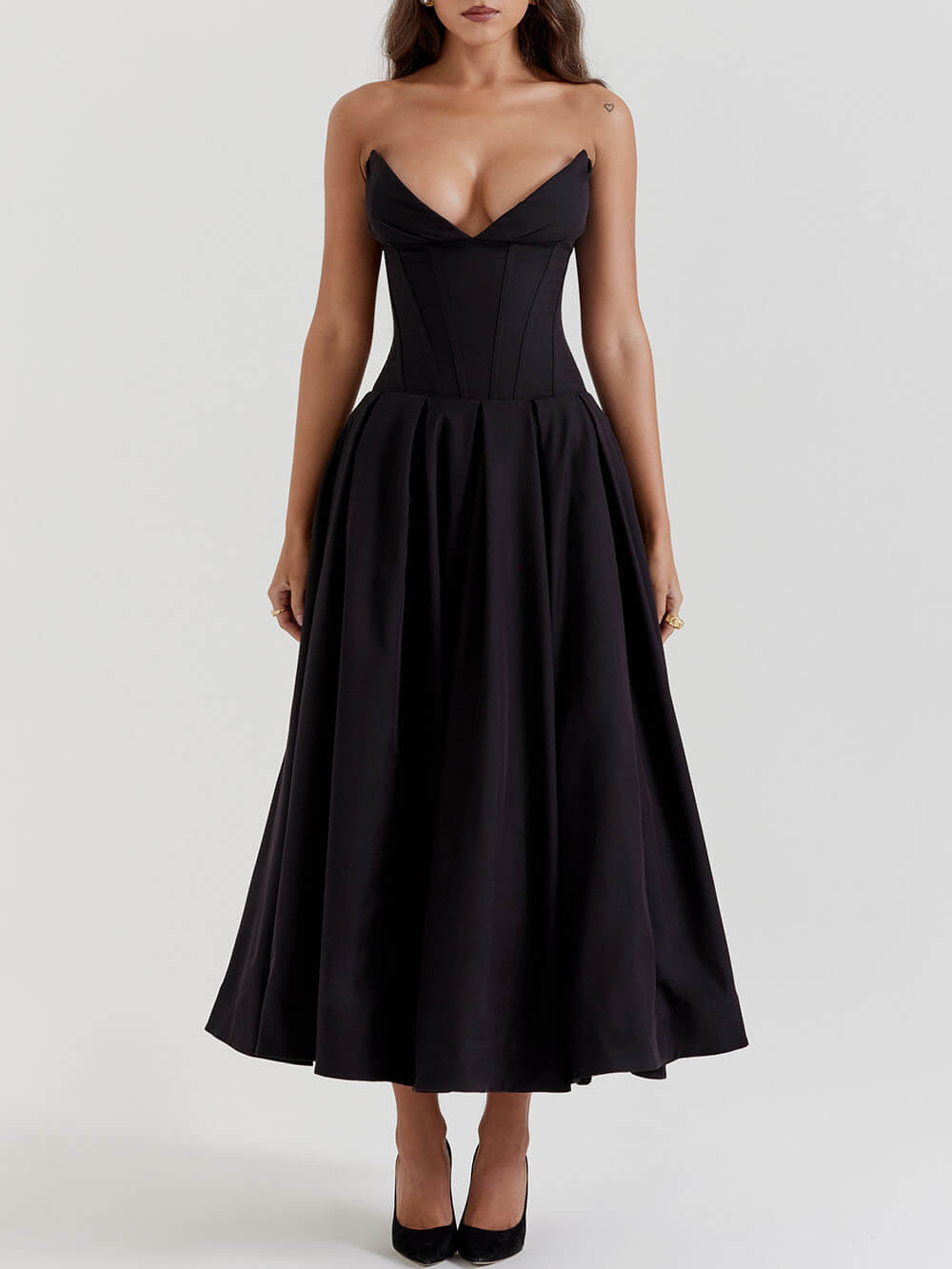 Hanne | Elegante Vestido Midi Negro Sin Tirantes