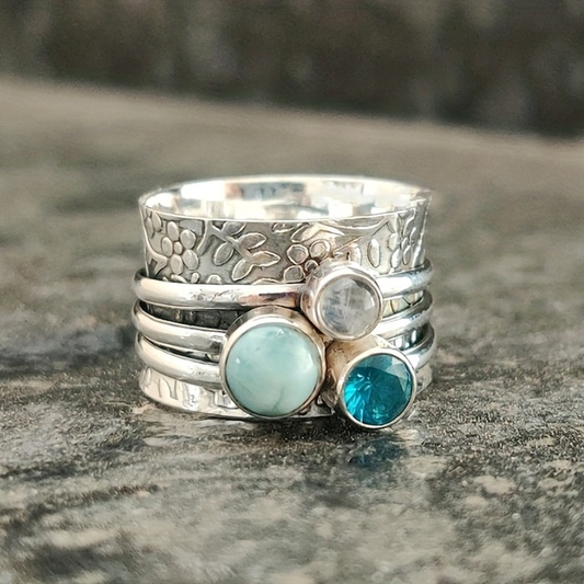 Anillo Vintage con Piedra Azul Natural