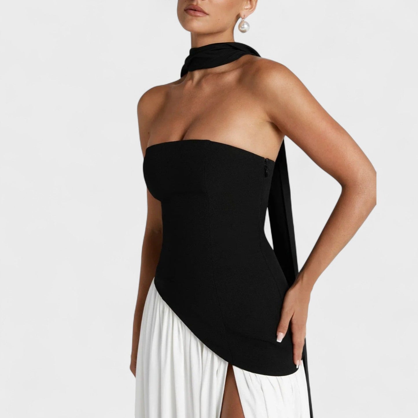 Leonor – Vestido De Gala Con Corte Palabra De Honor
