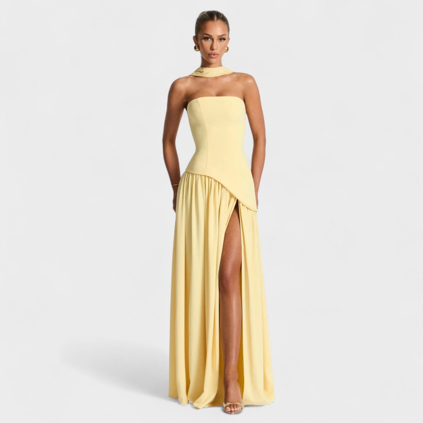Leonor – Vestido De Gala Con Corte Palabra De Honor